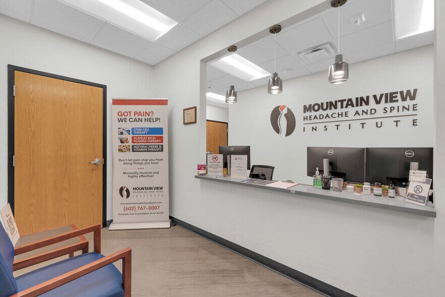 More Photos Of 2222 E Highland Ave, Phoenix Medical For Lease