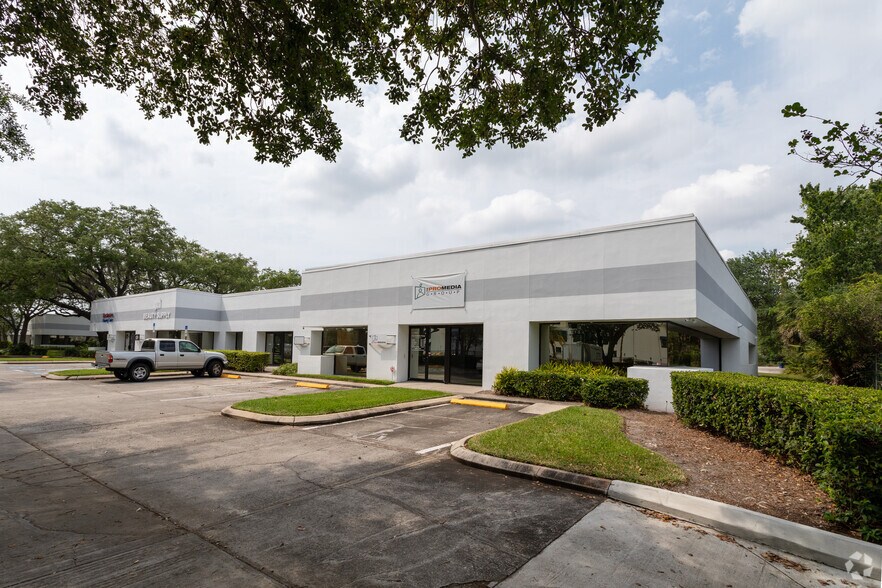 More Photos Of 4893 W Waters Ave, Tampa Unknown For Lease