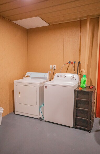 More Photos Of 8400 E 1320 Rd, Stockton Winery Vineyard For Sale