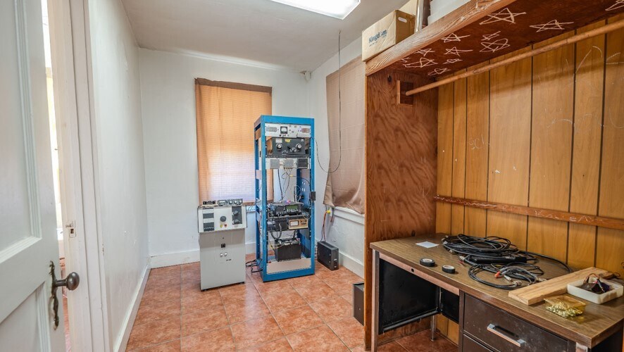 More Photos Of 10399 Chemstrand Rd, Pensacola Storefront Retail Office For Sale