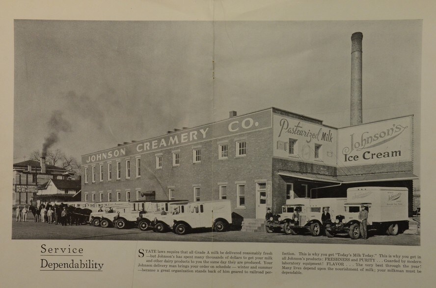 More Photos Of 400 W 7th St, Bloomington Office For Sale