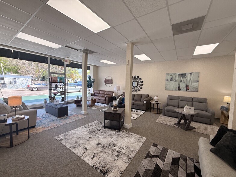 More Photos Of 21 Main St, Titusville General Retail For Sale
