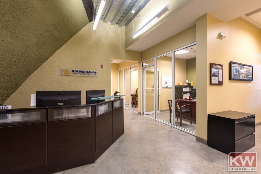 More Photos Of 8331 Estate 33 Rd N, Lakeland Warehouse For Sale