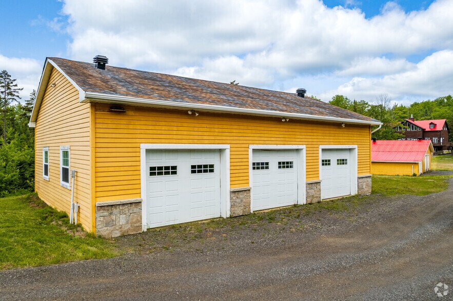 More Photos Of 1150 Rang 10E, Saint-calixte Land For Sale