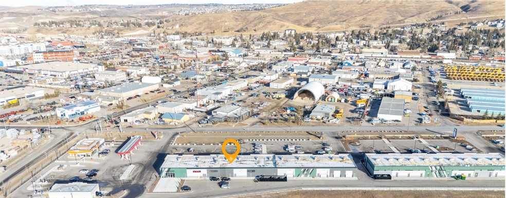 More Photos Of 239 Griffin Rd E, Cochrane Storefront For Lease