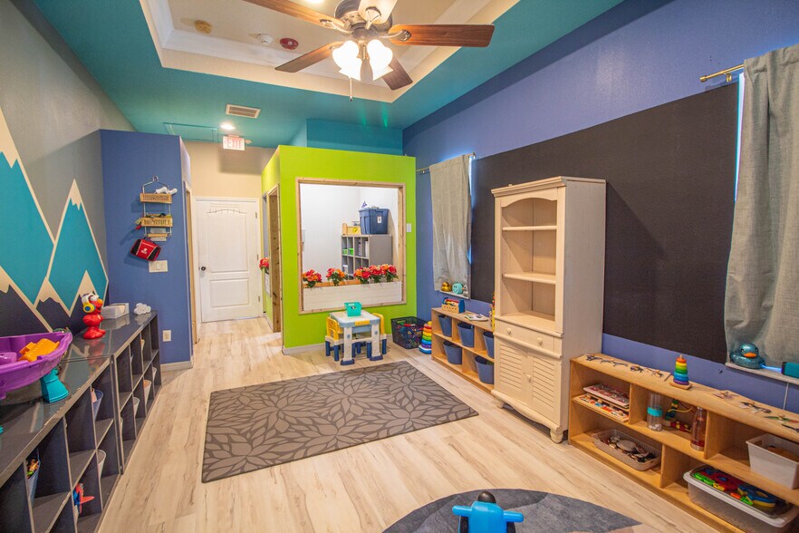 More Photos Of 17162 Toledo Blade Blvd, Port Charlotte Medical For Sale