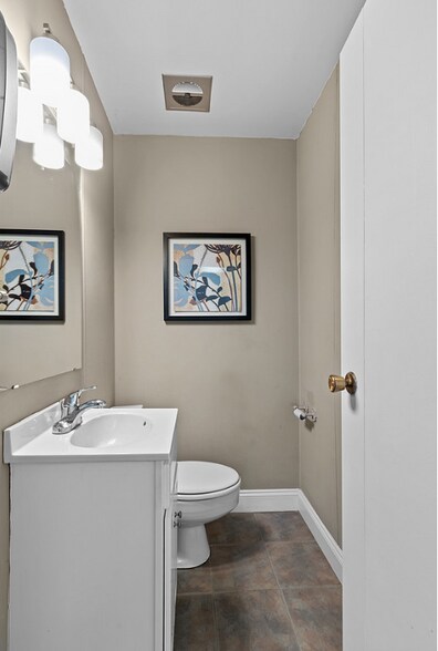 More Photos Of 1901 Gravois Ave, Saint Louis Freestanding For Lease