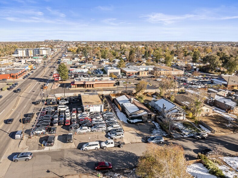 More Photos Of 1454 Tamarac St, Denver Flex For Sale