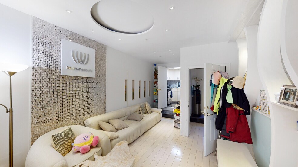 More Photos Of 414-418 E 59th St, New York Apartments For Sale