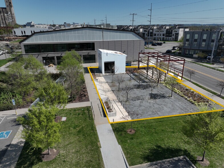 More Photos Of 1610 54th Ave, Nashville Loft Creative Space For Lease