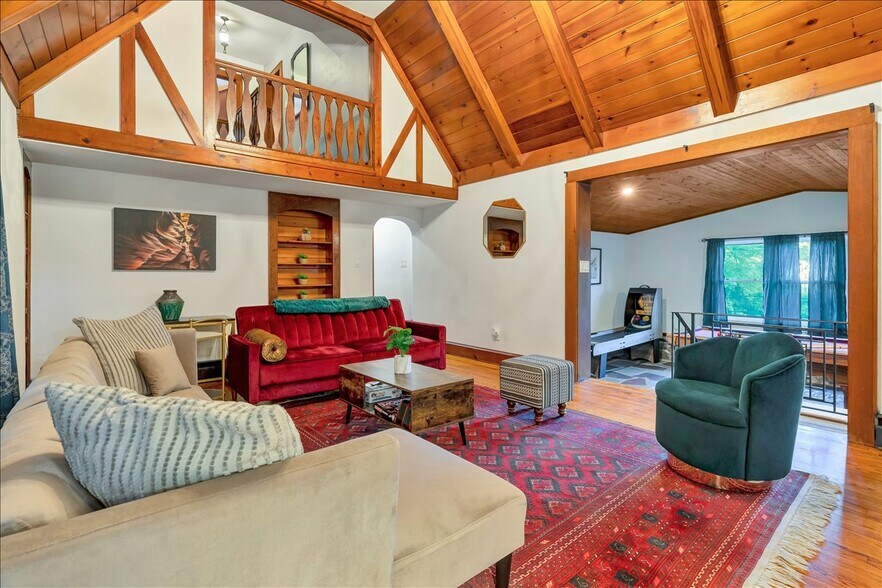 More Photos Of 5951 Milford Rd, East Stroudsburg Specialty For Sale