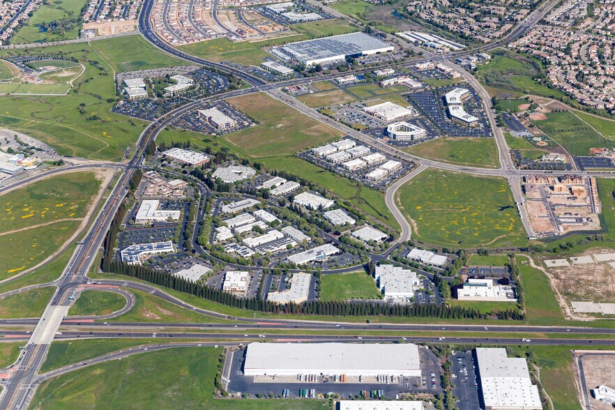 More Photos Of 3736 Atherton Rd, Rocklin Unknown For Lease