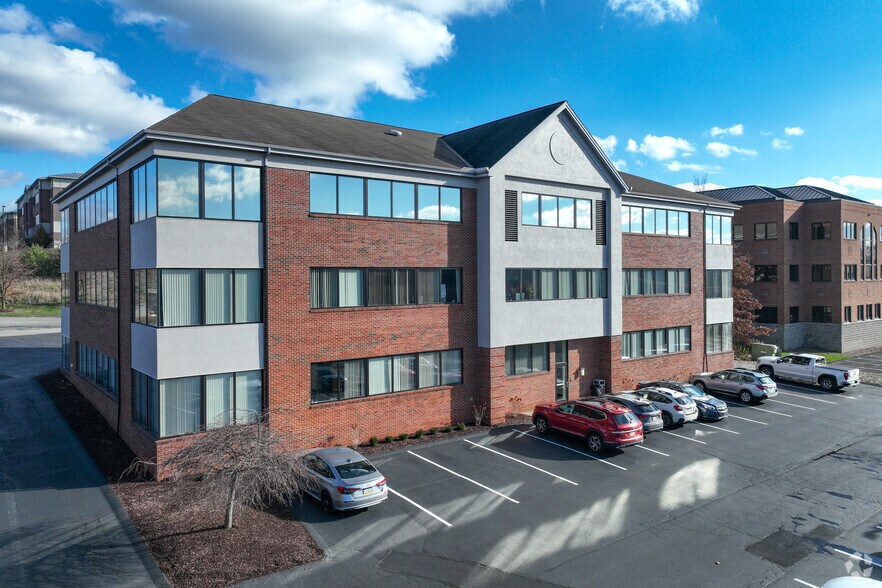 More Photos Of 6400 Brooktree Ct, Wexford Medical For Lease