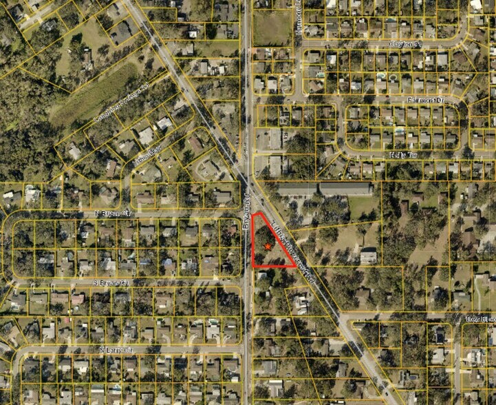 More Photos Of 440 Lithia Pinecrest Rd, Brandon Land For Sale