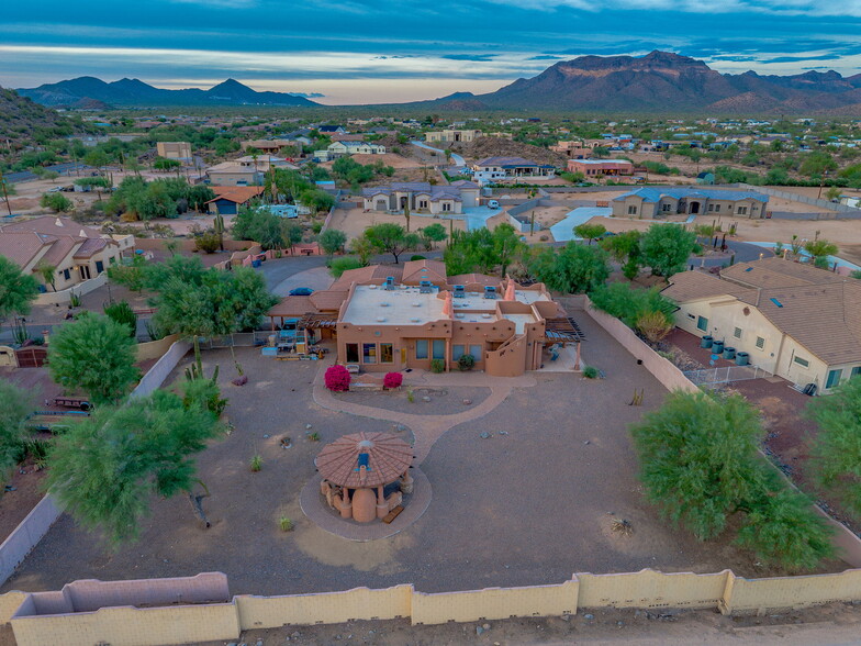 More Photos Of 10027 E Hillview St, Mesa Assisted Living For Sale