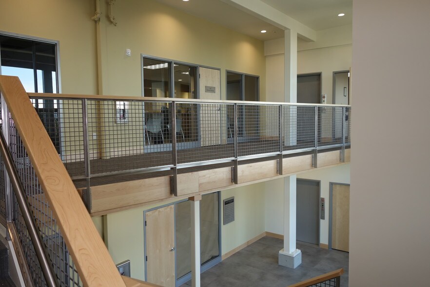 More Photos Of 17800 Talbot Rd S, Renton Medical For Lease