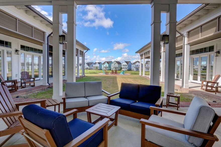 More Photos Of 162 Dugger Ln, Wilmington Apartments For Sale