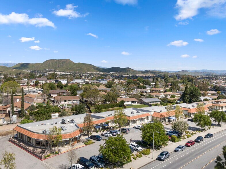 More Photos Of 3327 Kimber Dr, Thousand Oaks Unknown For Lease