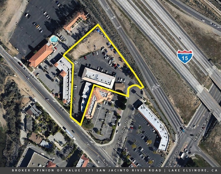 More Photos Of 271-293 San Jacinto River Rd, Lake Elsinore Freestanding For Lease