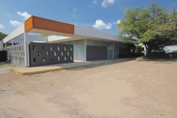 Primary Photo Of 2043 Empire Central Dr, Dallas Light Manufacturing For Sale