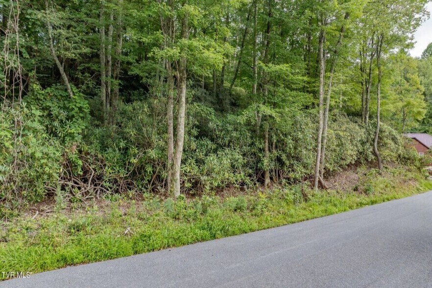 More Photos Of TBD Azen Rd, Damascus Land For Sale