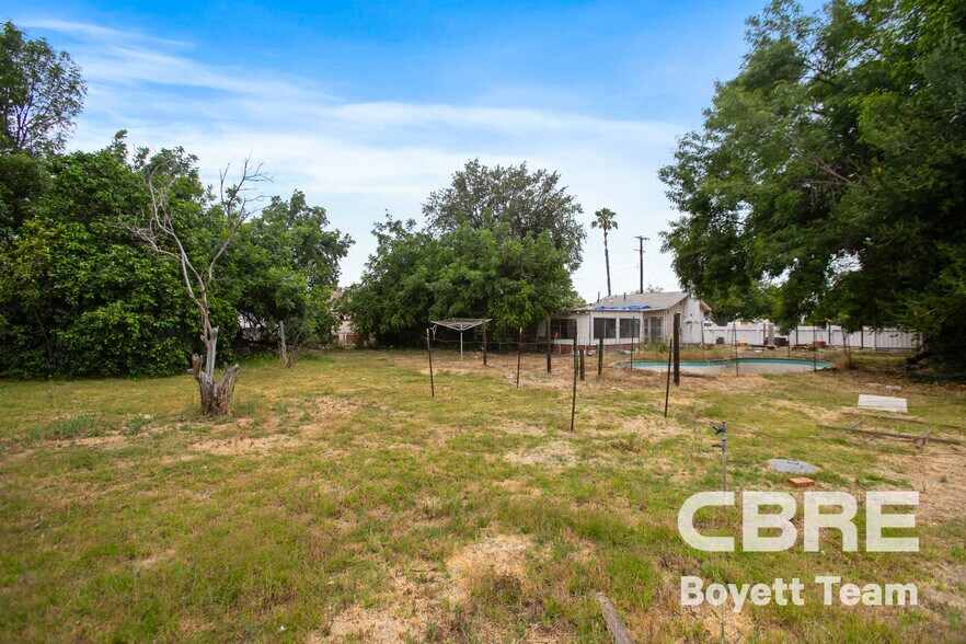 More Photos Of 7800 Jordan Ave, Canoga Park Land For Sale
