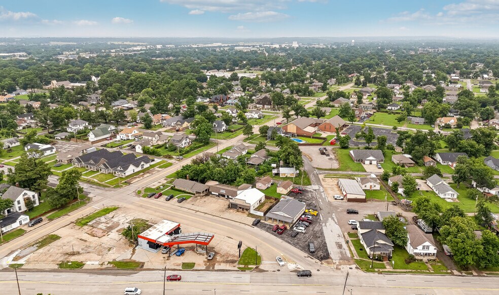 More Photos Of 514 E Will Rogers Blvd, Claremore Office For Sale