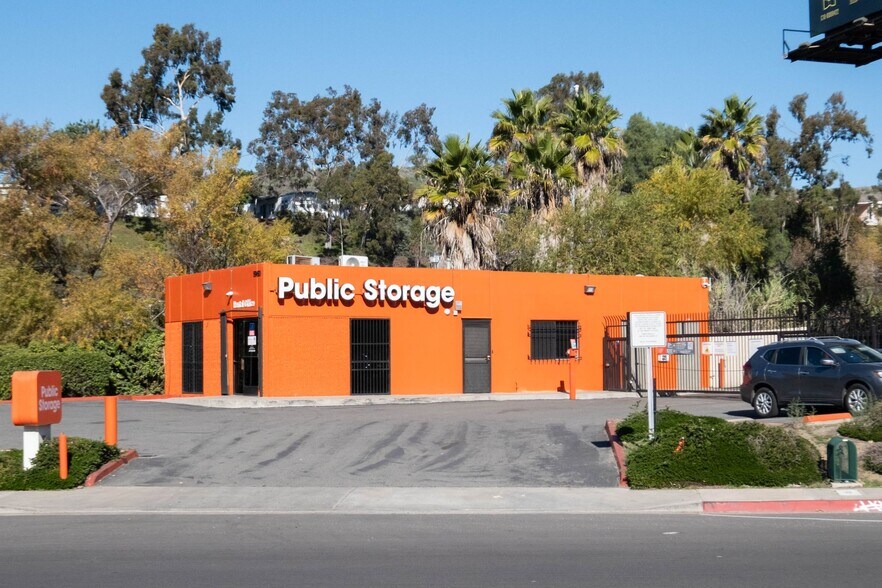 More Photos Of 5950 Federal Blvd, San Diego Self Storage For Sale