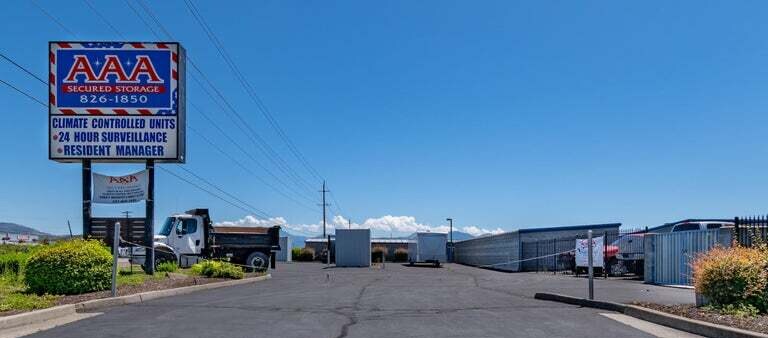 More Photos Of 1060 Dillon Way, Central Point Self Storage For Sale