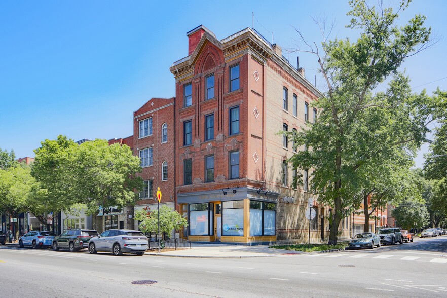 Primary Photo Of 1925 W Division St, Chicago Apartments For Sale
