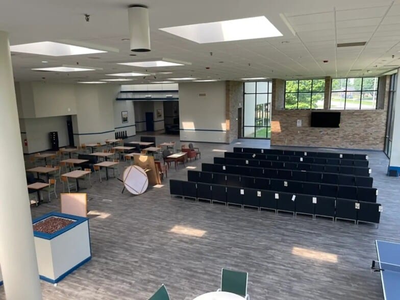 More Photos Of 3100 W 2nd St, Owensboro Healthcare For Sale