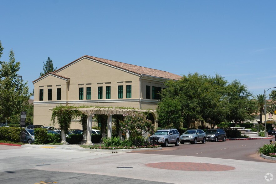 More Photos Of 23925 Park Sorrento, Calabasas Office For Lease