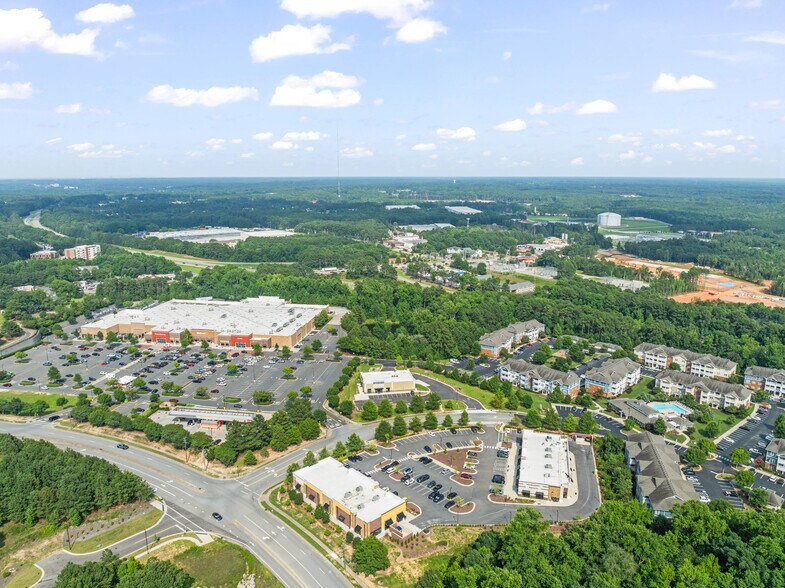 More Photos Of NC 55, Apex Unknown For Lease
