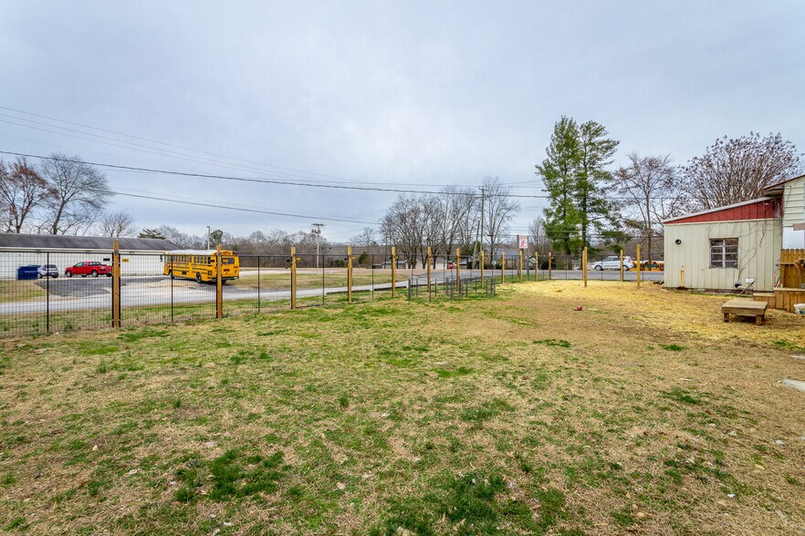 More Photos Of 8995 Dayton Pike, Soddy Daisy Restaurant For Sale