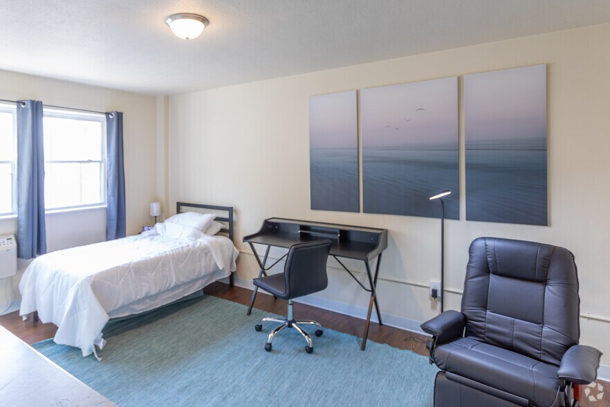 More Photos Of 7743 Reading Rd, Cincinnati Apartments For Sale