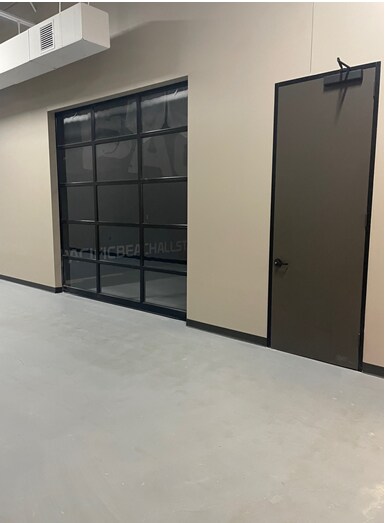 More Photos Of 22001 Northpark Dr, Kingwood Light Manufacturing For Lease