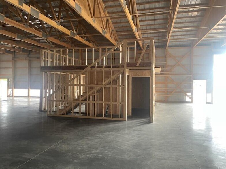 More Photos Of 7899 Prill Rd, Eau Claire Industrial For Lease