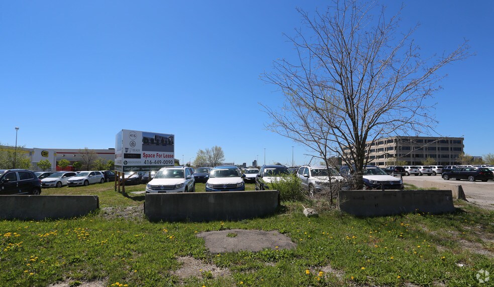 More Photos Of 721 Wilson Ave, Toronto Land For Lease