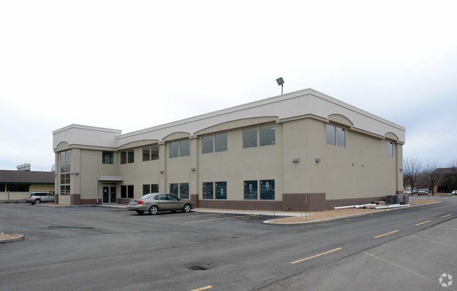 More Photos Of 2537 University Dr S, Fargo Office For Sale