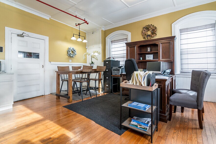 More Photos Of 248 Pine St, Pawtucket Warehouse For Sale