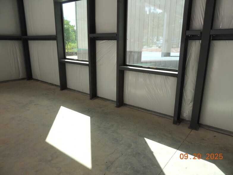 More Photos Of 2309 Wade Cir S, Conroe Unknown For Lease