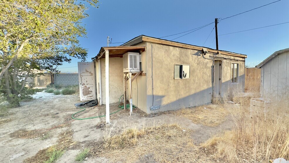 More Photos Of 15224 Bonanza Rd, Victorville Freestanding For Sale
