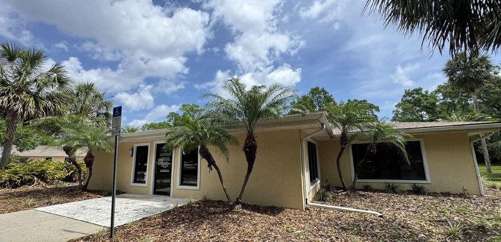 Primary Photo Of 3875 Nova Rd, Port Orange Medical For Lease