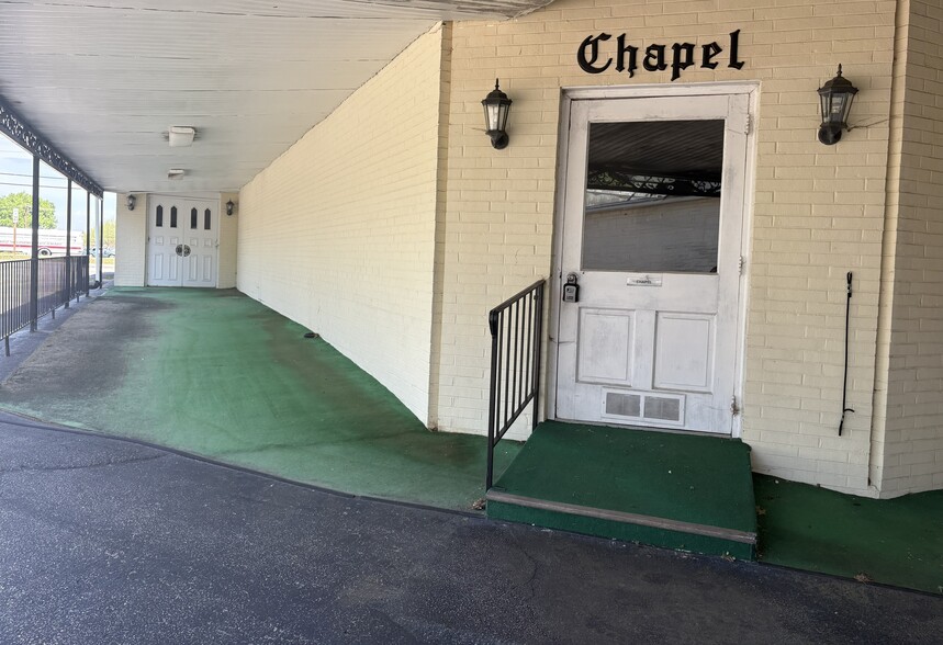 More Photos Of 2025 N Main St, Danville Religious Facility For Sale