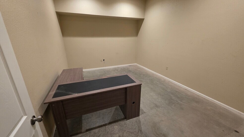 More Photos Of 5904 N County Road 1150, Midland Industrial For Sale