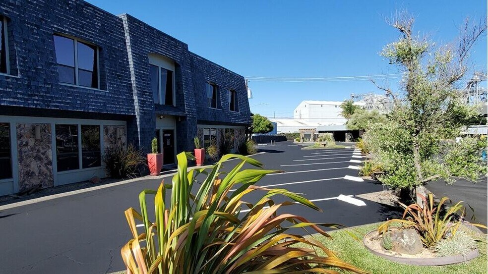 More Photos Of 422 Petaluma Blvd N, Petaluma Medical For Sale