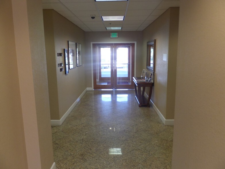 More Photos Of 6390 Gardenia St, Arvada Medical For Lease