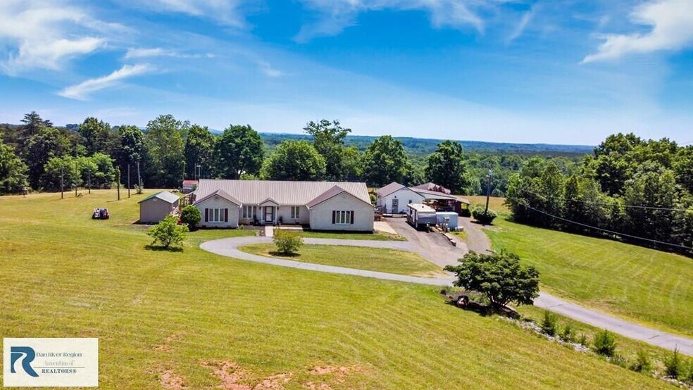 Primary Photo Of 4220 Mountain Valley Rd, Axton Specialty For Sale