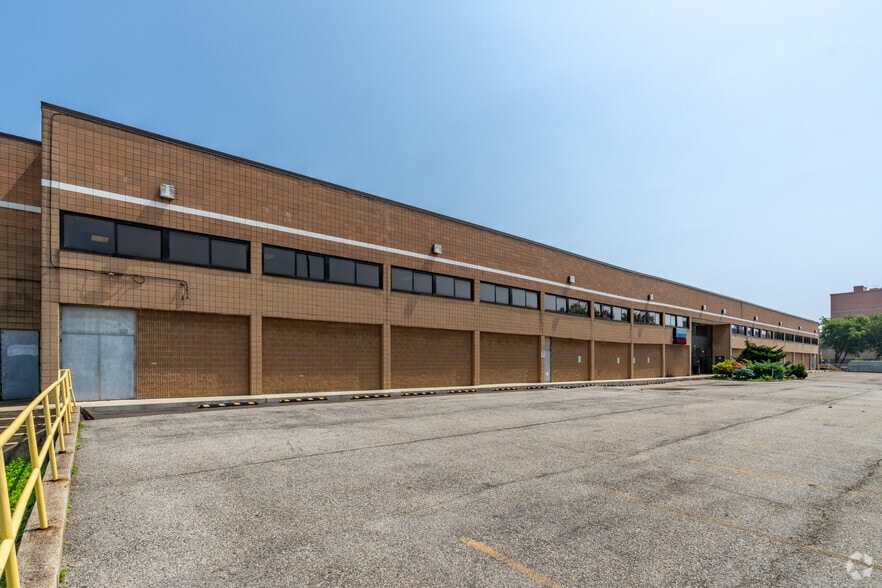 More Photos Of 1610 Bathgate Ave, Bronx Unknown For Lease