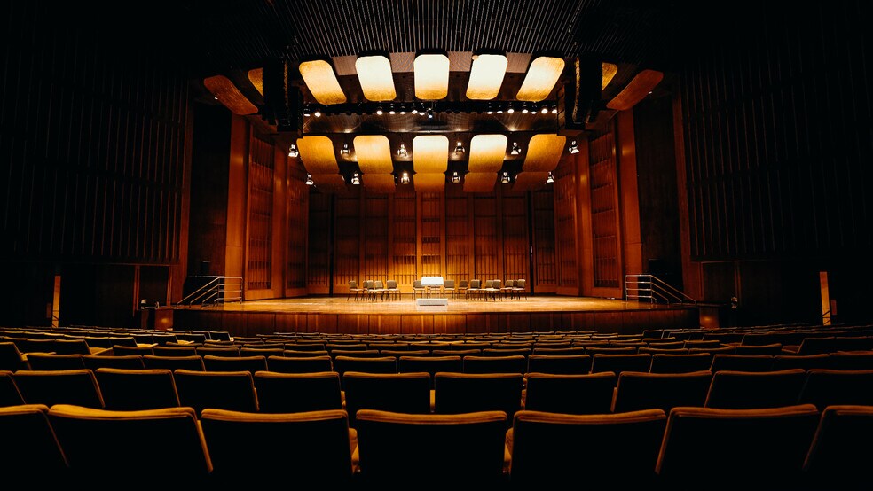 More Photos Of 131 S Saint John Ave, Pasadena Theater Concert Hall For Sale